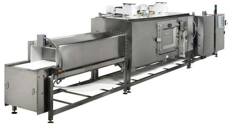 Microwave thawing equipment for meat